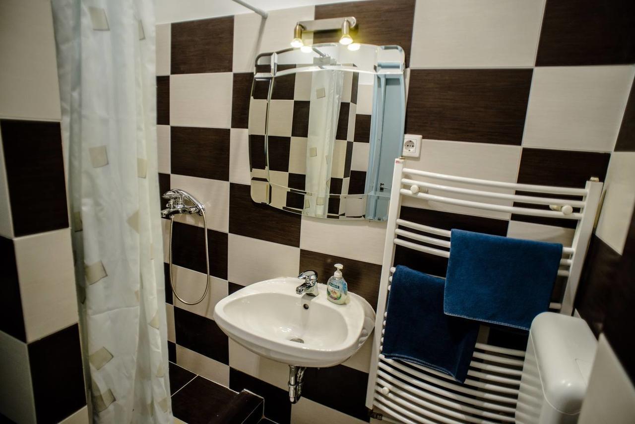 Central New Home With 3 Bedrooms, A/C And Balcony Budapest Extérieur photo